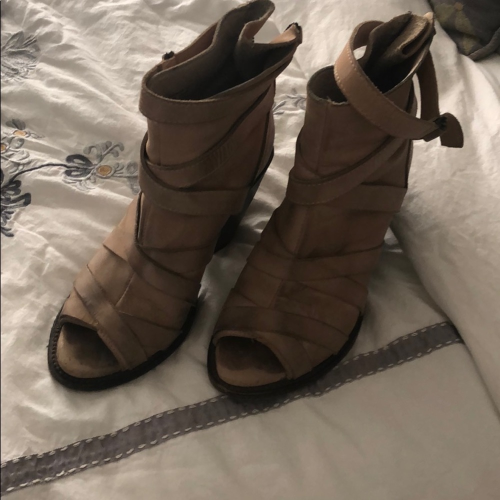 Freebird Booties